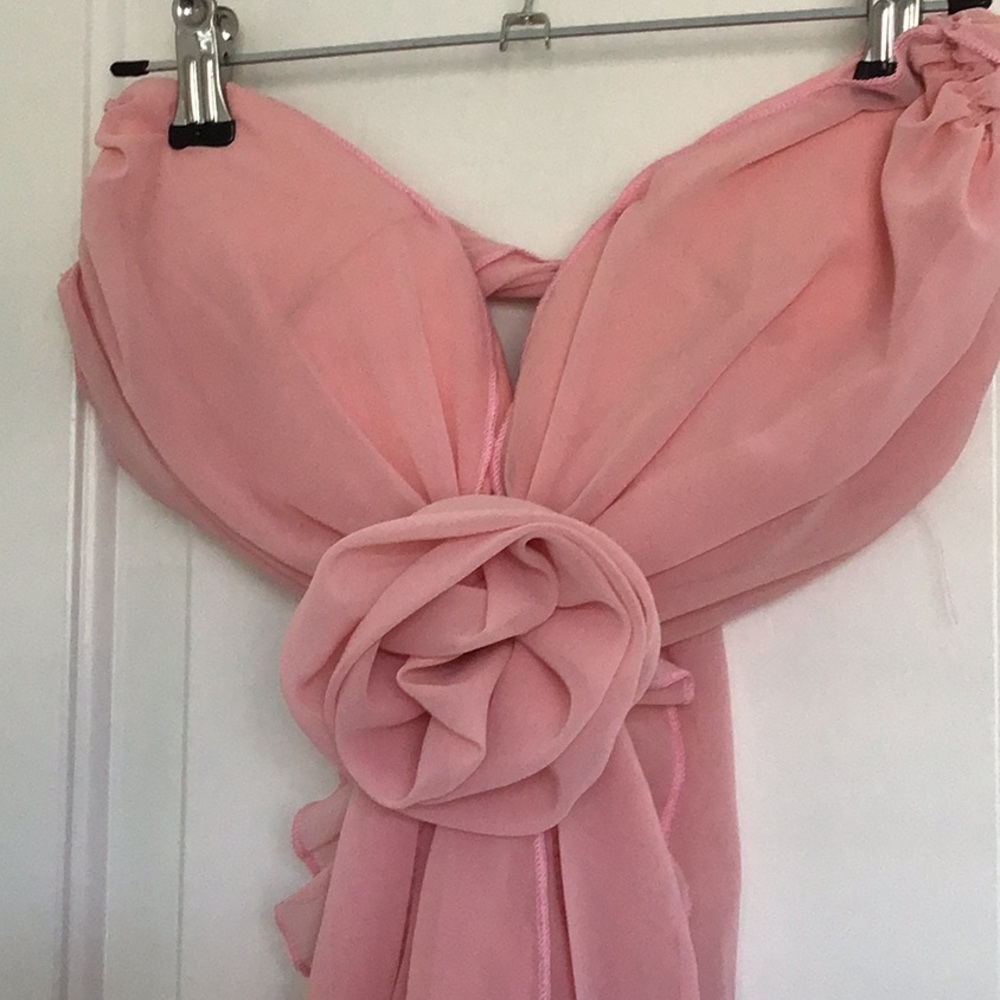 Beautiful Cut-Out Ruffle Maxi Dress - Picture 6 of 11